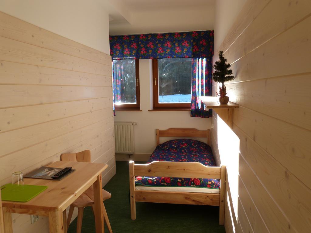 Single Room Private Bathroom